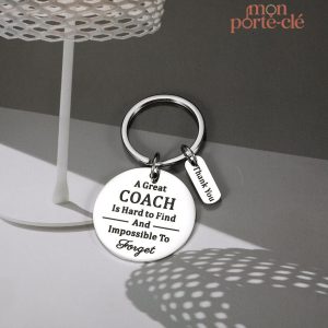 Porte-Clé Coach pour un style décontracté