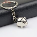 Porte-clé cochon en métal élégant et original