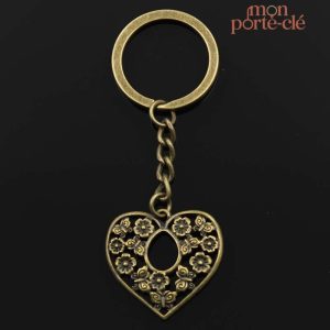 Porte-clé en forme de cœur, accessoire sentimental
