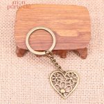 Porte-Clé en forme de cœur, design élégant en acier