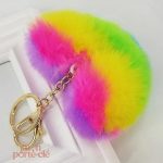 Porte-clé en forme de cœur, design arc-en-ciel joyeux