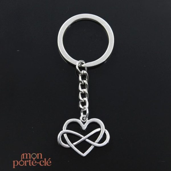 Porte-clé cœur infini en métal élégant