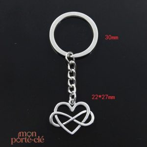 Accessoire porte-clé en forme de cœur intemporel