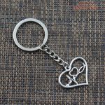 Porte-clé en forme de cœur, symbole d'amour éternel