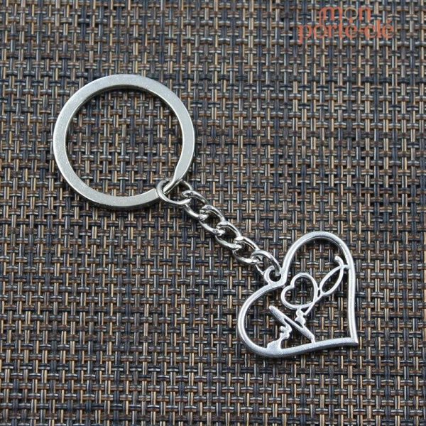 Porte-clé en forme de cœur, symbole d'amour éternel