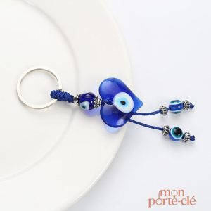 Accessoire porte-clé cœur, design élégant