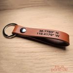 Accessoire en cuir gravé pour clé unique