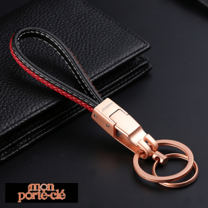Accessoire porte-clé en cuir stylé
