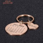 Porte-clé avec inscription date pour couple