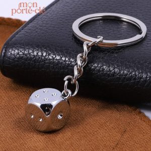 Porte-clé créatif pour les amateurs de jeux de société