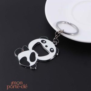 Porte-clé panda pratique pour ouvrir les bouteilles