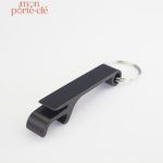 Porte-Clé Décapsuleur Pratique et Coloré