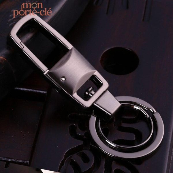 Porte-clé homme en acier au design moderne