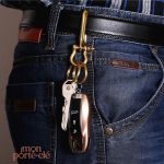 Porte-clé homme, design doré en acier durable