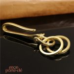 Porte-clé en laiton élégant pour homme