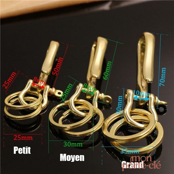 Porte-clé en métal doré, style raffiné