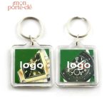 Accessoire publicitaire : porte-clé en plastique