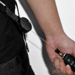 Porte-clé enrouleur avec design moderne pour les hommes