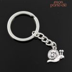 Porte-clé animal escargot coloré en design ludique