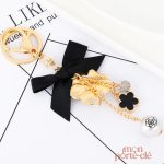 Porte-clé design féminin coloré