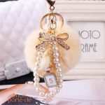 Porte-clé avec pompon léger et coloré