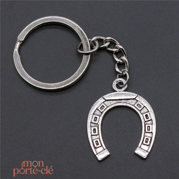 Porte-clé décoratif fer à cheval, symbole de chance