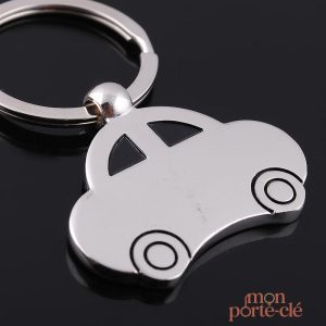 Porte-clé voiture Basic en design minimaliste