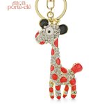 Porte-clé animal en forme de girafe, accessoire pratique et fun