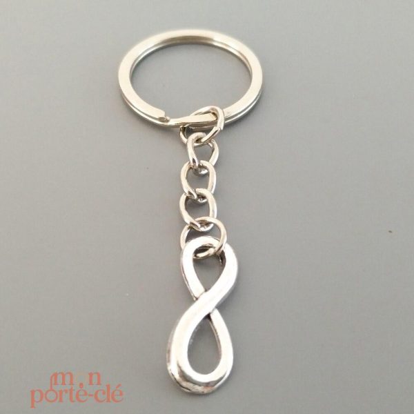 Porte-clé Signe Infini en métal élégant