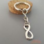 Porte-clé original avec motif de l'infini