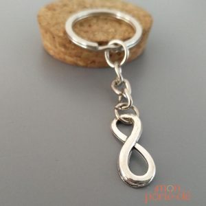 Porte-clé original avec motif de l'infini