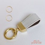 Porte-Clé Initiale Cuir Chic et Pratique