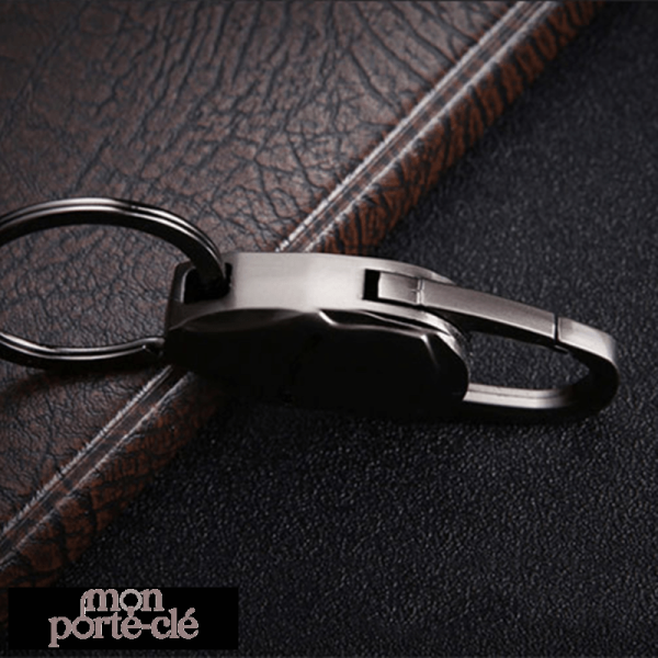 Accessoire pratique : porte-clé Iron Man en métal