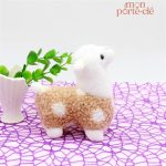 Porte-clé animalier avec design de lama ludique