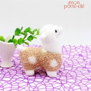 Porte-clé animalier avec design de lama ludique