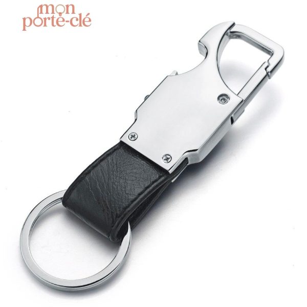 Accessoire essentiel : porte-clé avec fonction lampe