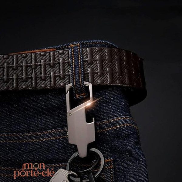 Accessoire pratique : porte-clé avec lumière LED