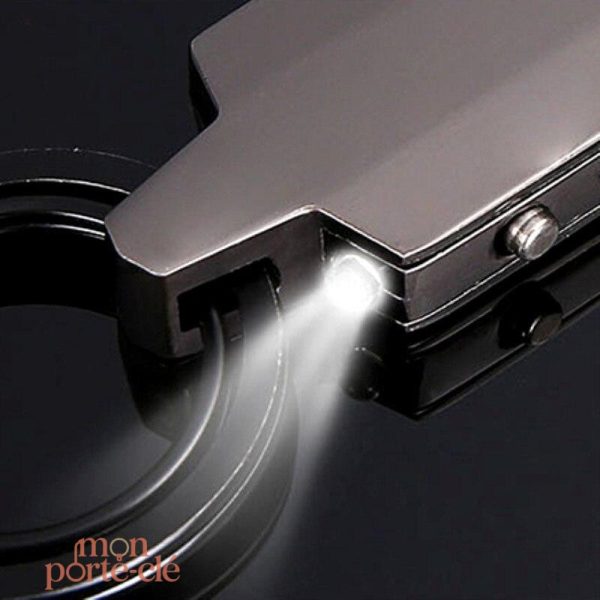 Porte-clé en acier avec fonction lampe LED