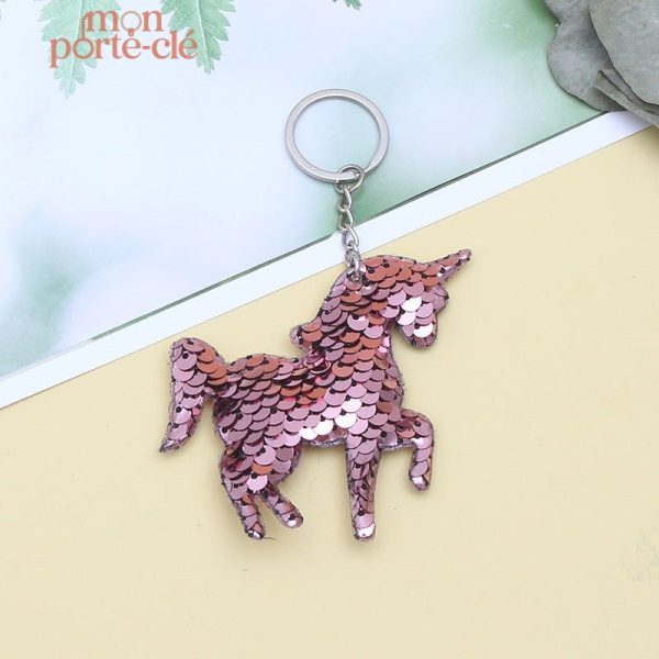 Porte-clé amusant en forme de licorne brillante