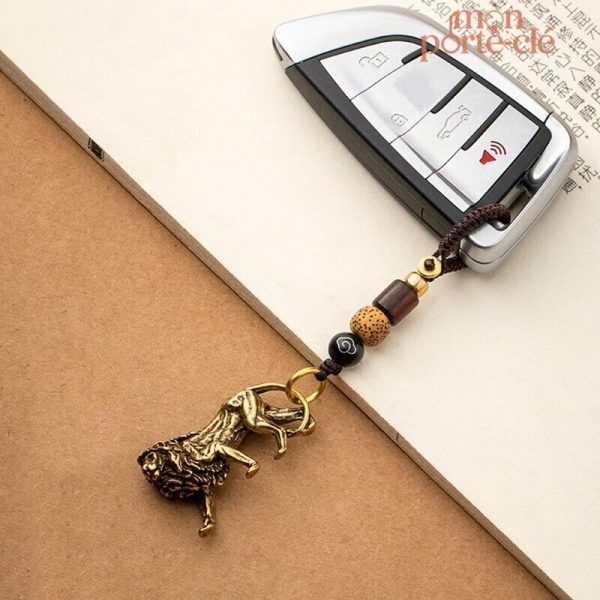 Porte-clé animal lion, parfait pour les amoureux des animaux