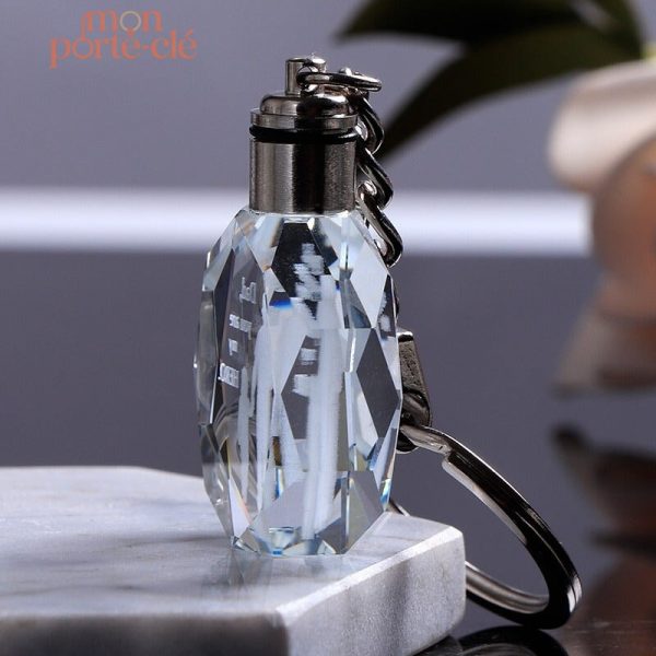 Porte-clé personnalisé avec lumière LED intégrée