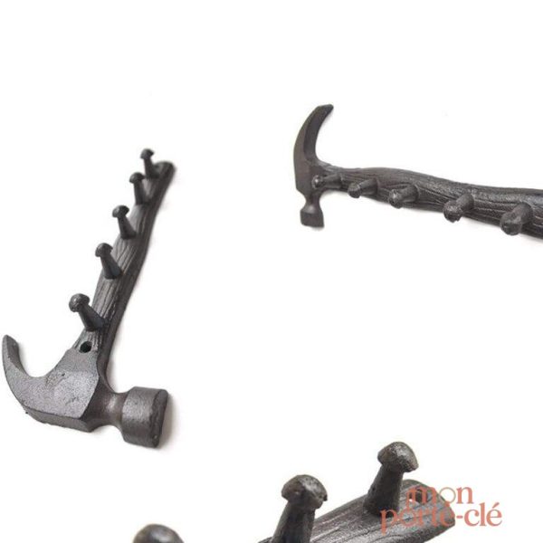 Marteau industriel en porte-clé mural pratique