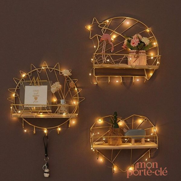 Porte-clé mural chic, élément fonctionnel et décoratif en laiton