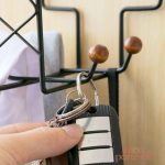 Porte-clé mural en métal contemporain