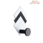 Porte-clé mural élégant en noir et blanc