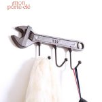 Accessoire mural industriel pour clés