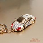 Porte-Clé Voiture coloré et attractif