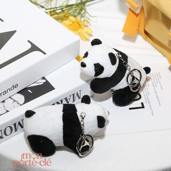 Porte-clé panda en peluche, un accessoire trendy et ludique