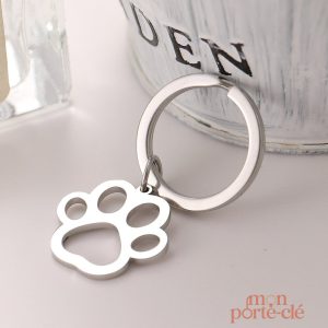 Porte-clé en forme de patte de chien, un clin d'œil canin