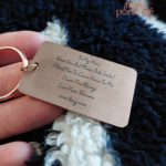 Porte-clé avec texte sur mesure pour cadeau spécial